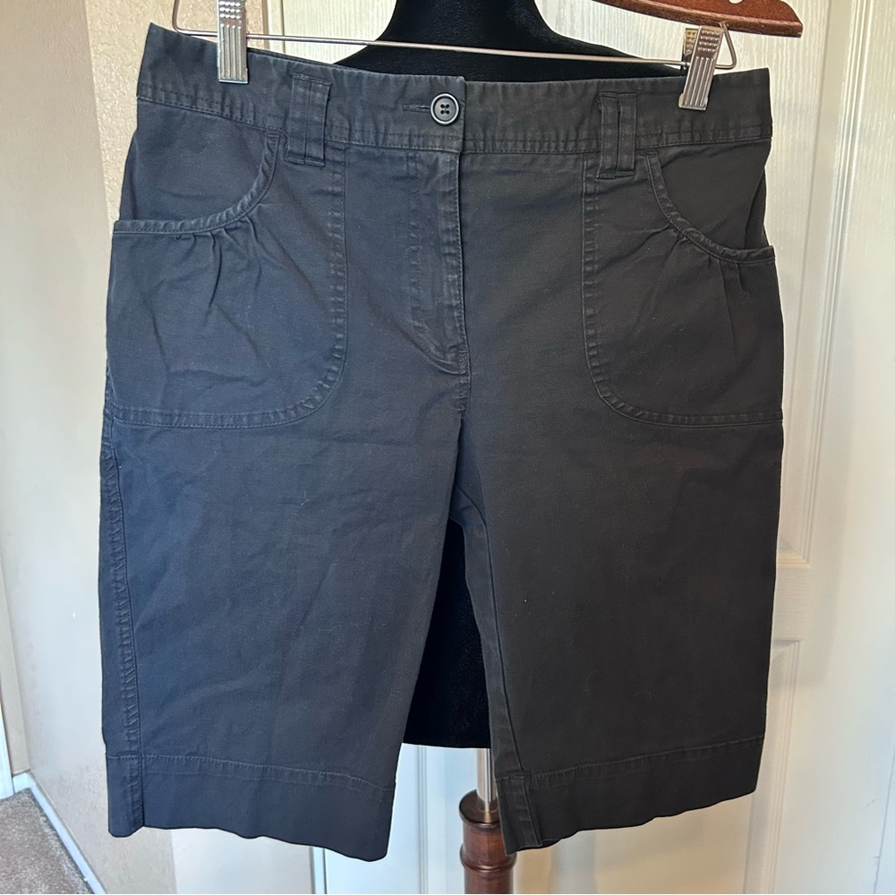 Bamboo Traders Women’s Black Bermuda Shorts Size 10